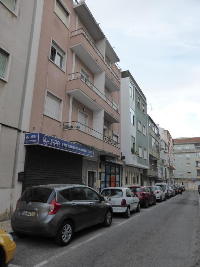 Bento Charming Apartment - Sixtyfive Boutique Home Lisbon Exterior photo